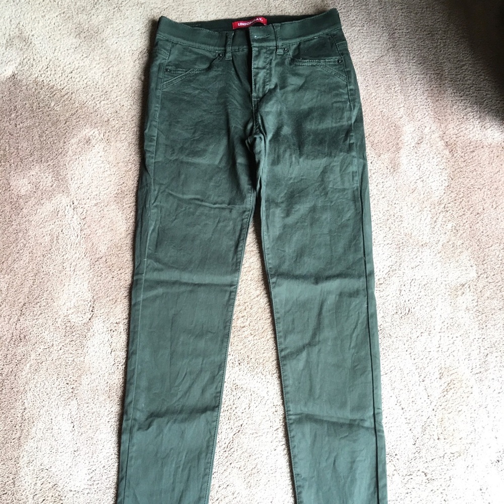 Union bay green soft jeans, size 5
